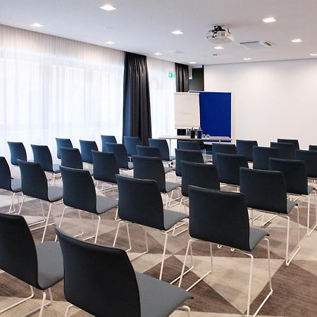 Holiday Inn Express Fuerth By Ihg Bagian luar foto
